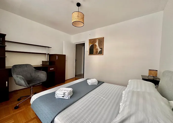 Spacious Zen, Smart Tv, Fully Equipped Kitchen, 70 Mp, Tichete De Vacanta, Late Check-out Available * Bucarest