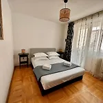 Apartment Spacious Zen, Smart Tv, Fully Equipped Kitchen, 70 Mp, Tichete De Vacanta, Late Check-out Available Bucharest