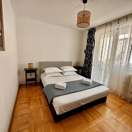 شقة Spacious Zen, Smart Tv, Fully Equipped Kitchen, 70 Mp, Tichete De Vacanta, Late Check-out Available بوخارست