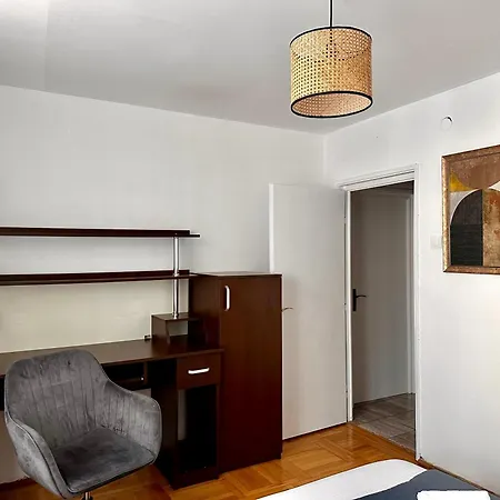 Spacious Zen, Smart Tv, Fully Equipped Kitchen, 70 Mp, Tichete De Vacanta, Late Check-out Available Daire *