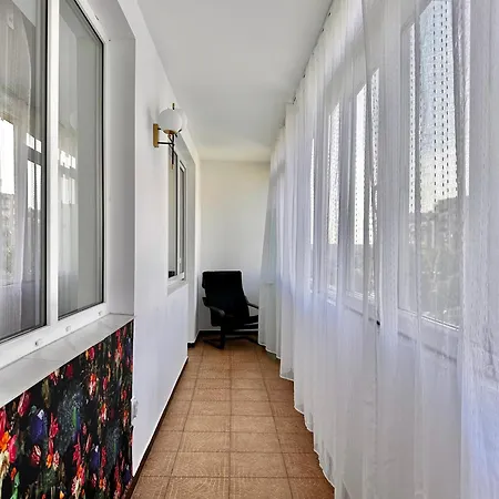 Apartment Spacious Zen, Smart Tv, Fully Equipped Kitchen, 70 Mp, Tichete De Vacanta, Late Check-out Available *